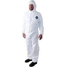 DuPont Tyvek Coverall,
Comfort Fit Design,
Respirator Fit Hood, Elastic
Wrists and Ankles, Elastic
Waist, Serged Seams, White
(L) 25/CS